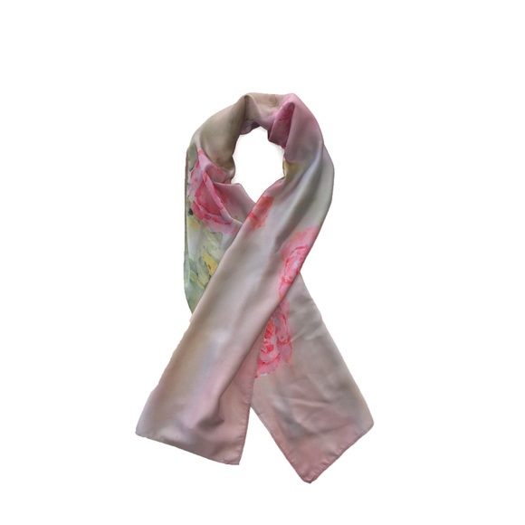 Silk scarf Rose garden hand made - Picture 3 of 5